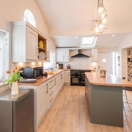 Quiet Self Contained Cottage Near Delamere Forest Cuddington  Luaran gambar